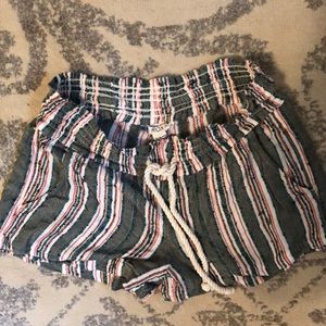 Roxy shorts